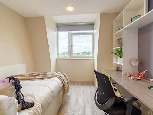 Bronze En Suite room type